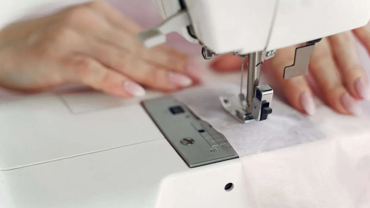 Computerized Machine Care: What Changes When There Is a Screen