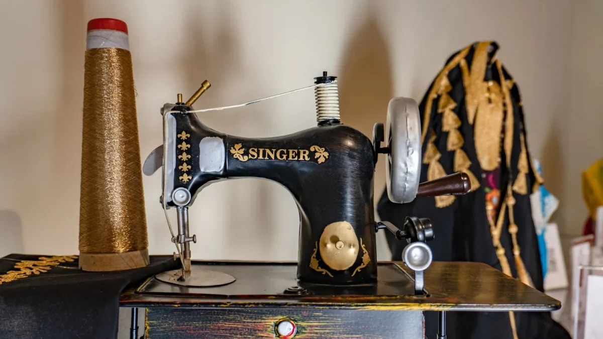 What Is an Old Sewing Machine Actually Worth?