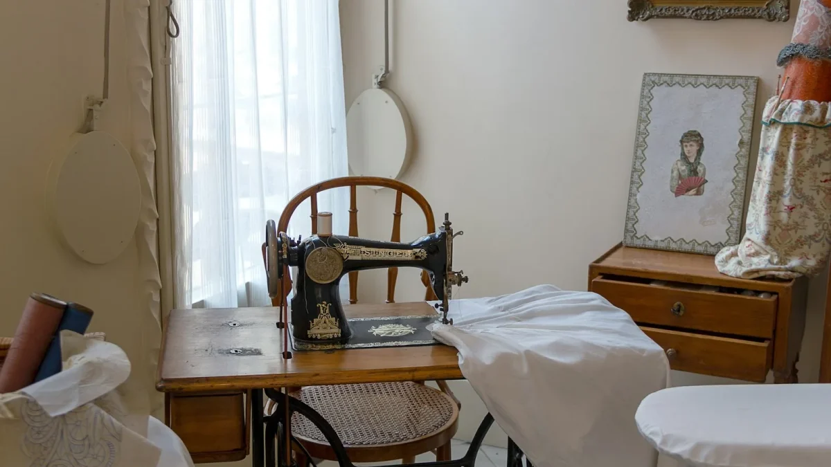 Repair or Replace? The Honest Sewing Machine Math