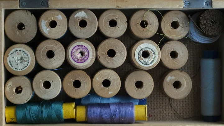 When to Replace a Bobbin Case (and How to Buy the Right One)