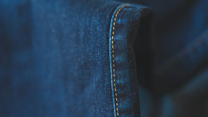 Sewing Over Thick Seams Without Skips or Stalls
